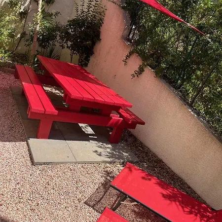 Cote Sud T2 Avec Terrasse Privative * Martigues