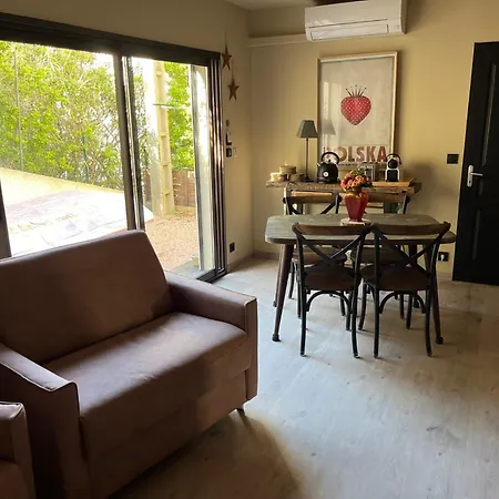 Apartmán Cote Sud T2 Avec Terrasse Privative